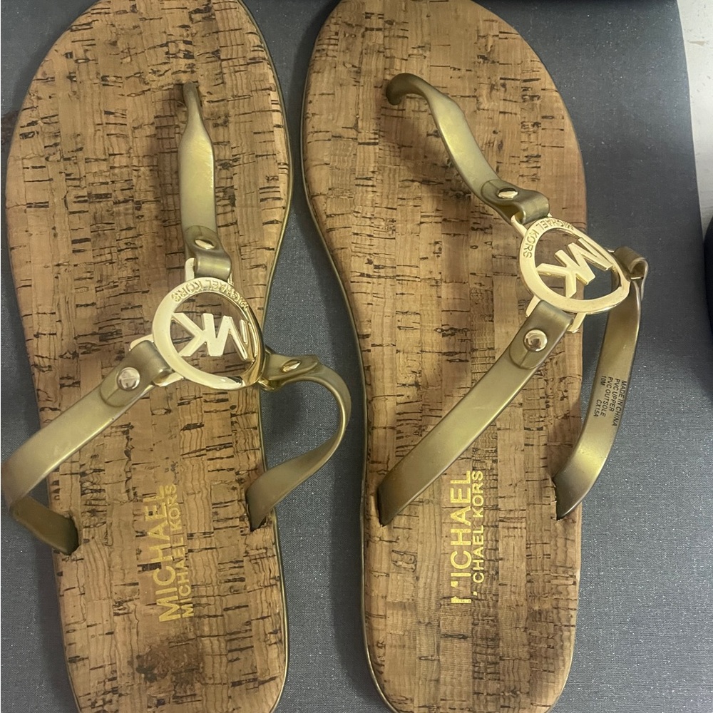 Michael kors sandals size 10
